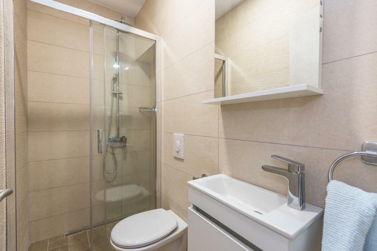 Acoustic Apartment มาคาร์สกา ภายนอก รูปภาพ