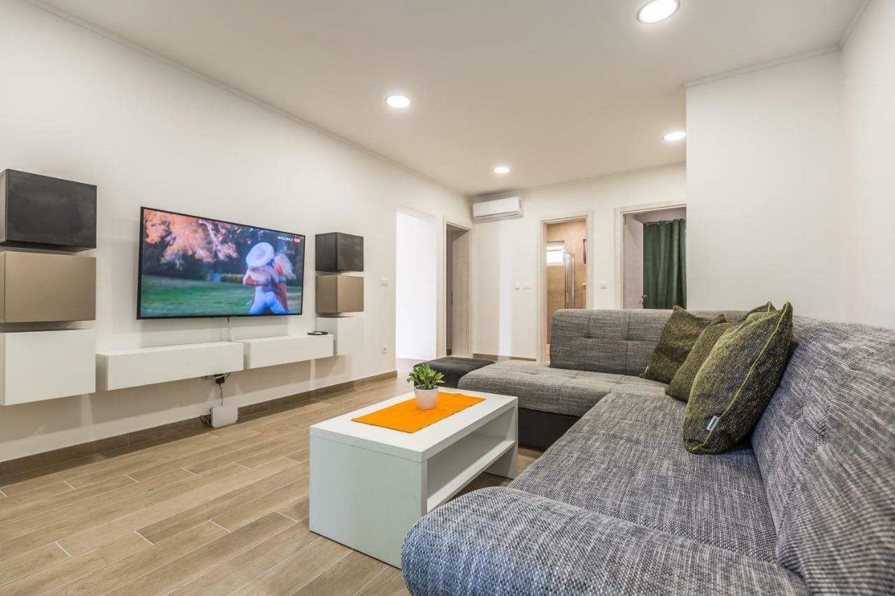 Acoustic Apartment มาคาร์สกา ภายนอก รูปภาพ